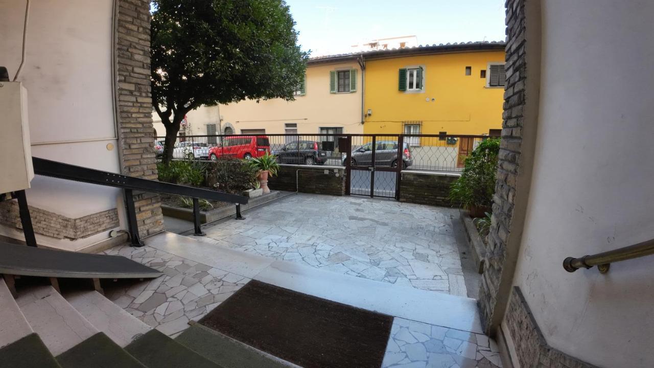 Apartamento Urban Center II Easy Parking Near Tram Florencia Exterior foto